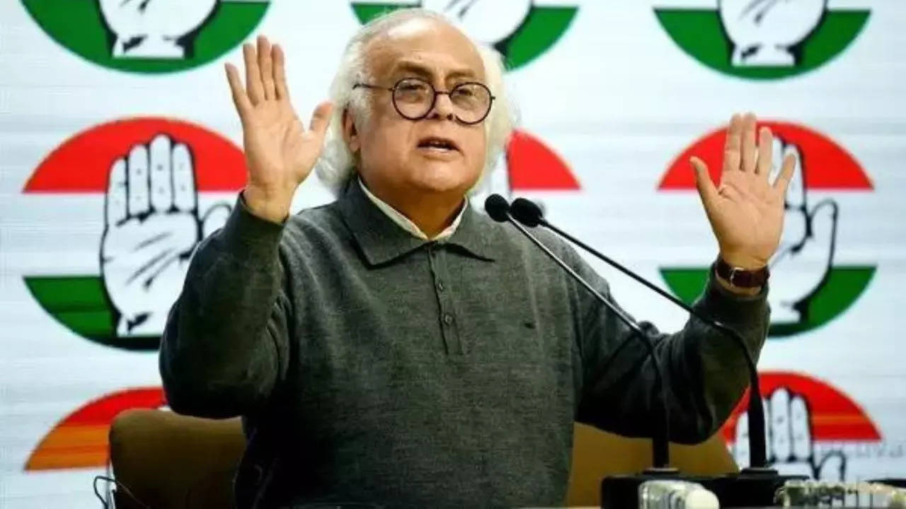 Congress distances itself from VVPAT pleas, but says will fight on