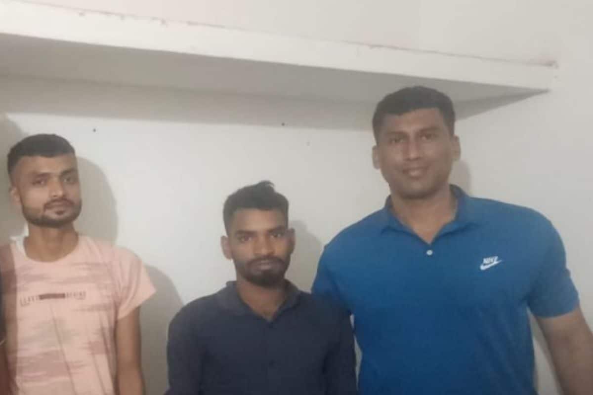 Salman Khan House Firing: Arrested from Gujarat’s Bhuj, 2 ‘Shooters’ to be Presented in Court Today; Their New Photo Goes Viral