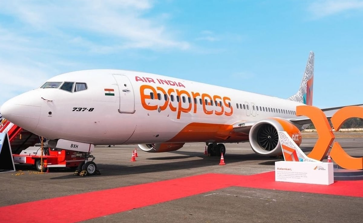 Breakthrough In Air India Express Row, Terminated Workers To Be Reinstated Breakthrough In Air India Express Row, Terminated Workers To Be Reinstated