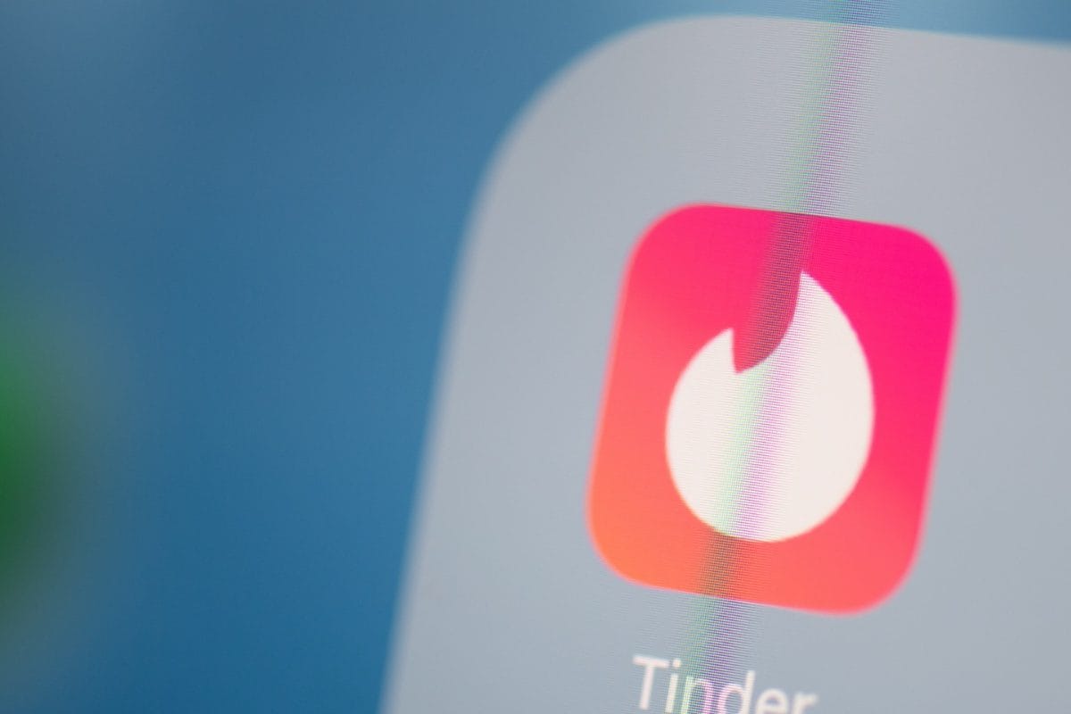 Yoga Teacher from Mumbai Duped of Rs 3.36 Lakh by Man She Met on Dating App Yoga Teacher from Mumbai Duped of Rs 3.36 Lakh by Man She Met on Dating App