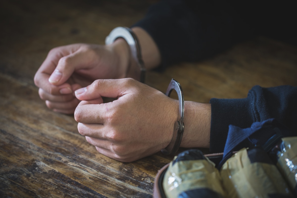 ‘Habitual’ Burglar Arrested In Mumbai, Mother Used To Give Drugs Before Crimes ‘Habitual’ Burglar Arrested In Mumbai, Mother Used To Give Drugs Before Crimes