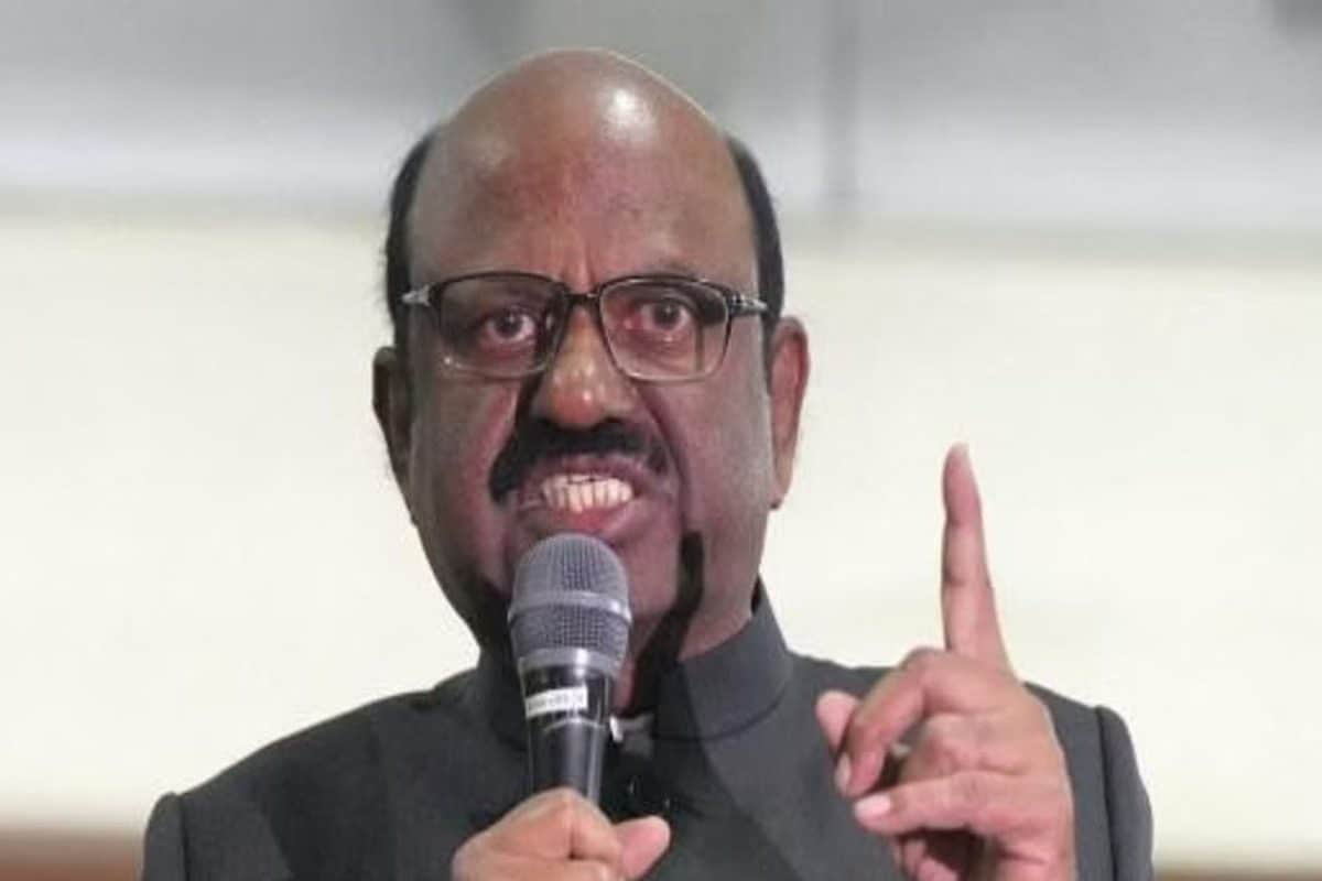 Molestation Case: Bengal Guv Shows CCTV Footage of Raj Bhavan to Common People Molestation Case: Bengal Guv Shows CCTV Footage of Raj Bhavan to Common People