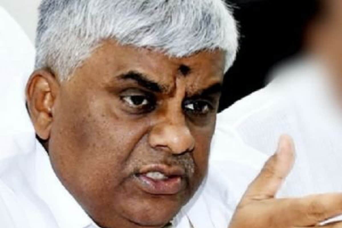 HD Revanna Sent To SIT Custody Till May 8 in Karnataka Sex Scandal Case HD Revanna Sent To SIT Custody Till May 8 in Karnataka Sex Scandal Case