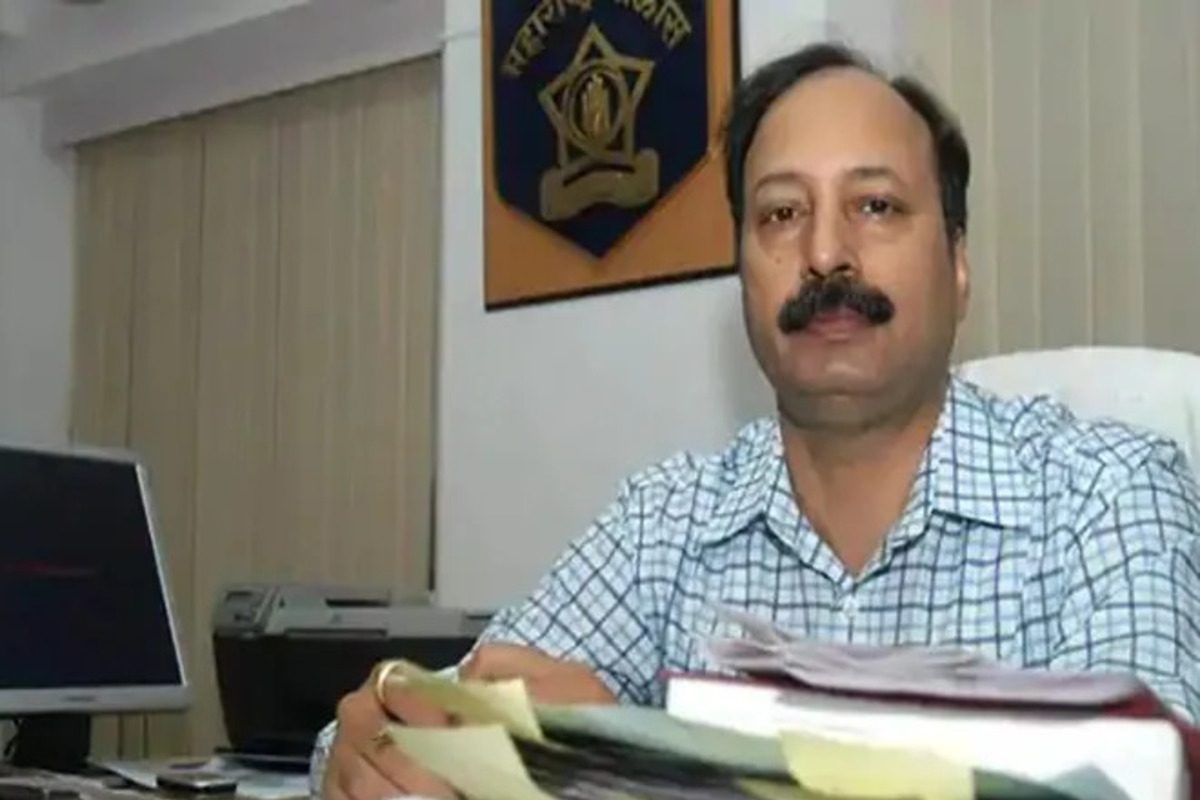 Navi Mumbai Police Register FIR Against 3 Persons Over Video On Hemant Karkare Navi Mumbai Police Register FIR Against 3 Persons Over Video On Hemant Karkare