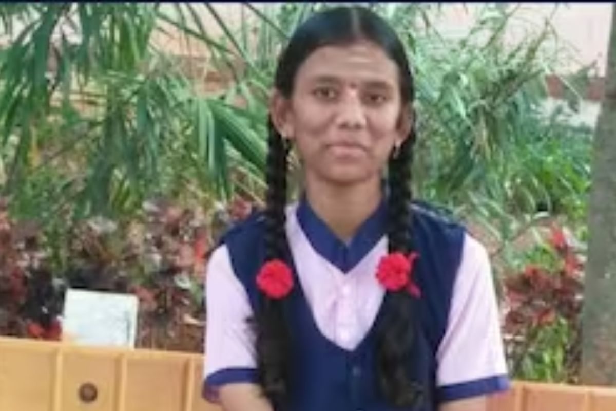 Farmer’s Daughter Tops Karnataka SSLC Exam With A Perfect 625/625 Marks Farmer’s Daughter Tops Karnataka SSLC Exam With A Perfect 625/625 Marks