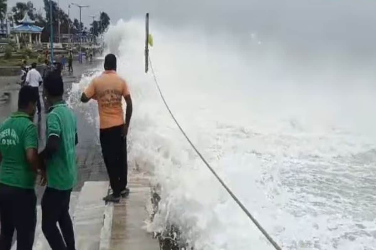 Cyclone Remal: Bengal’s Alipurduar Panchayat Samiti Head Gets Stuck In Flash Flood For 3 Hours