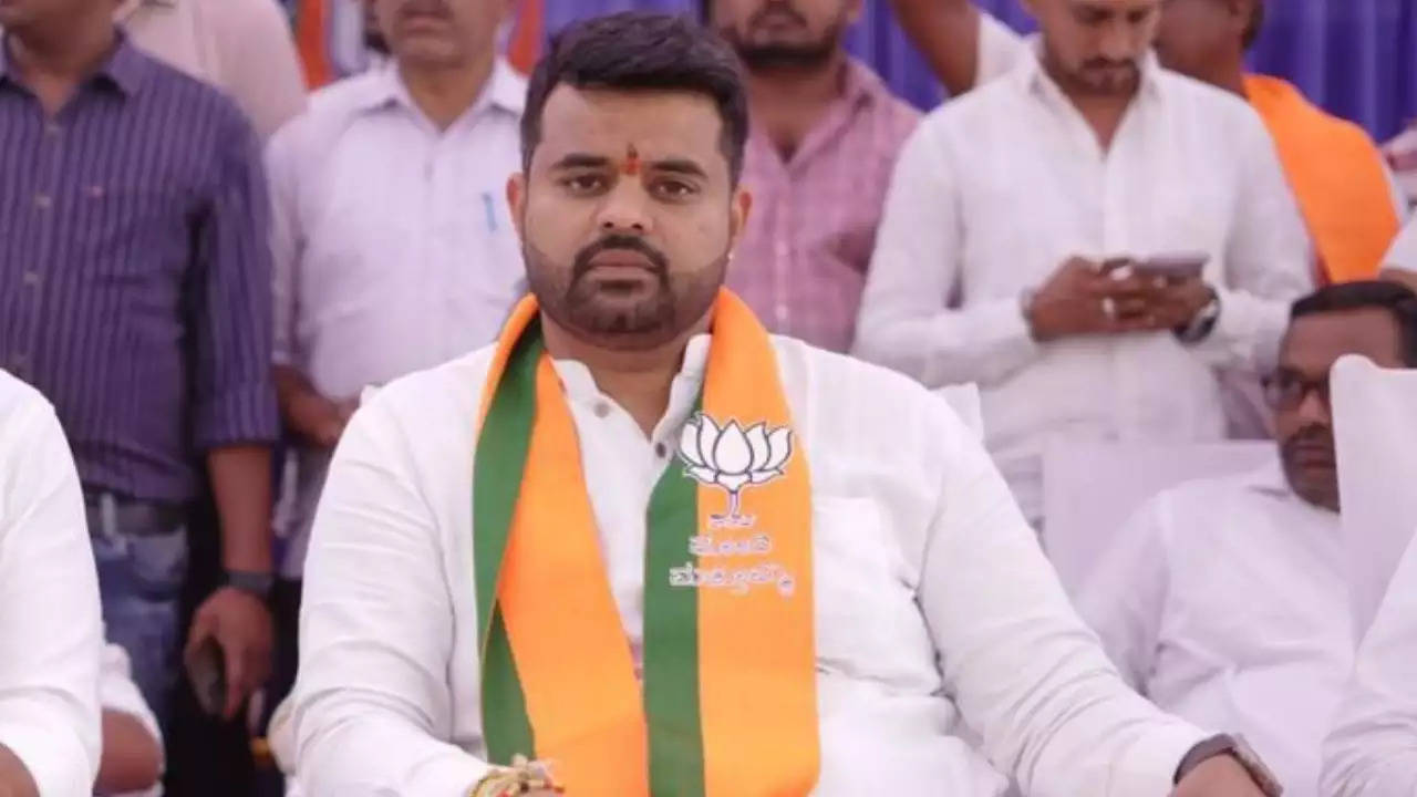 ‘Can’t revoke Prajwal’s diplomatic passport unless …’: MEA