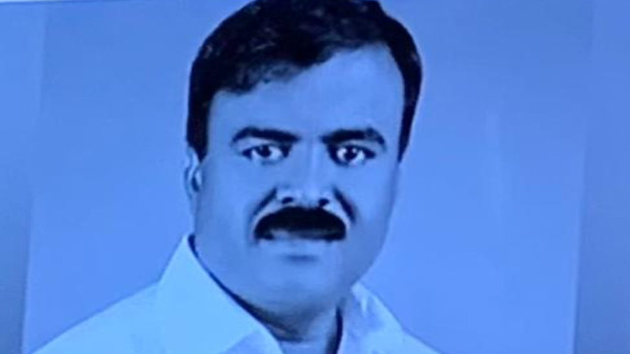 Half-burnt body of Congress leader found near Tirunelveli