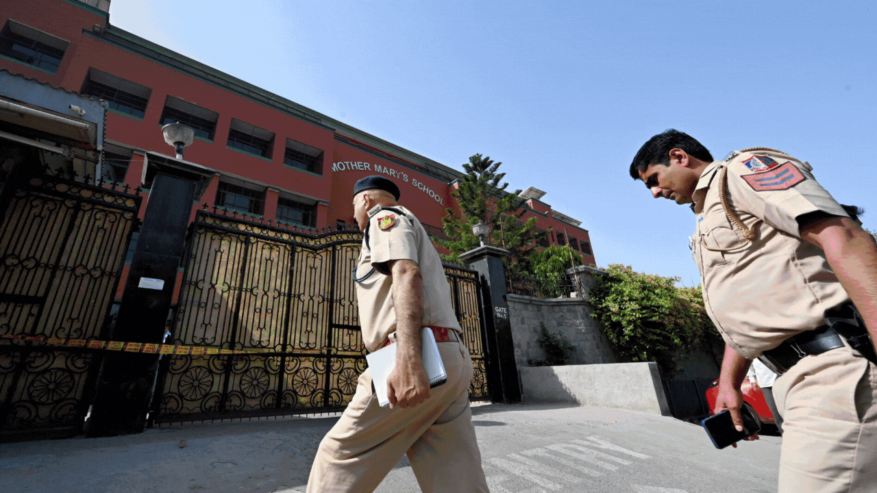 Bomb hoax: Delhi Police to send judicial request to Russia Bomb hoax: Delhi Police to send judicial request to Russia