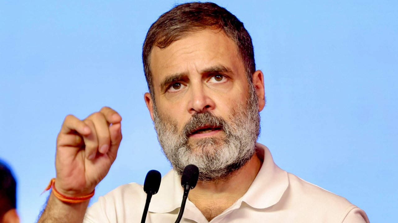 181 VCs, academic leaders call for action against Rahul Gandhi