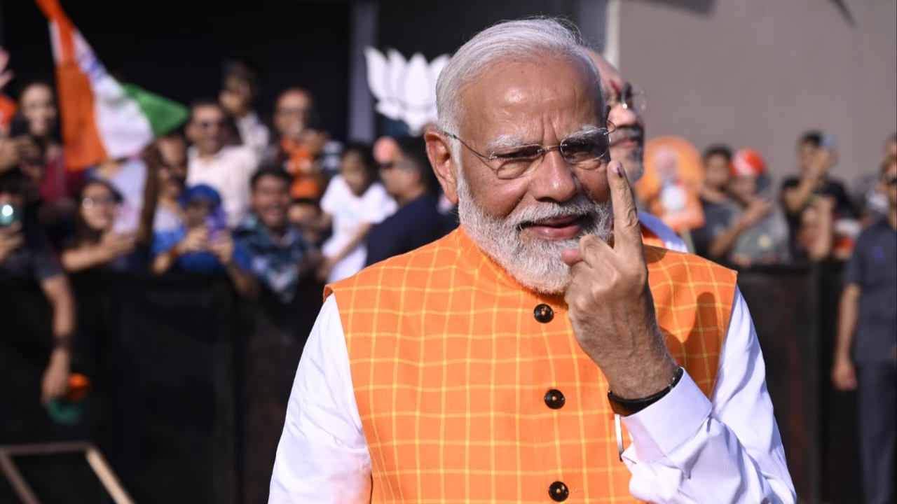 PM Modi casts vote, urges people to ‘celebrate democracy’ PM Modi casts vote, urges people to ‘celebrate democracy’