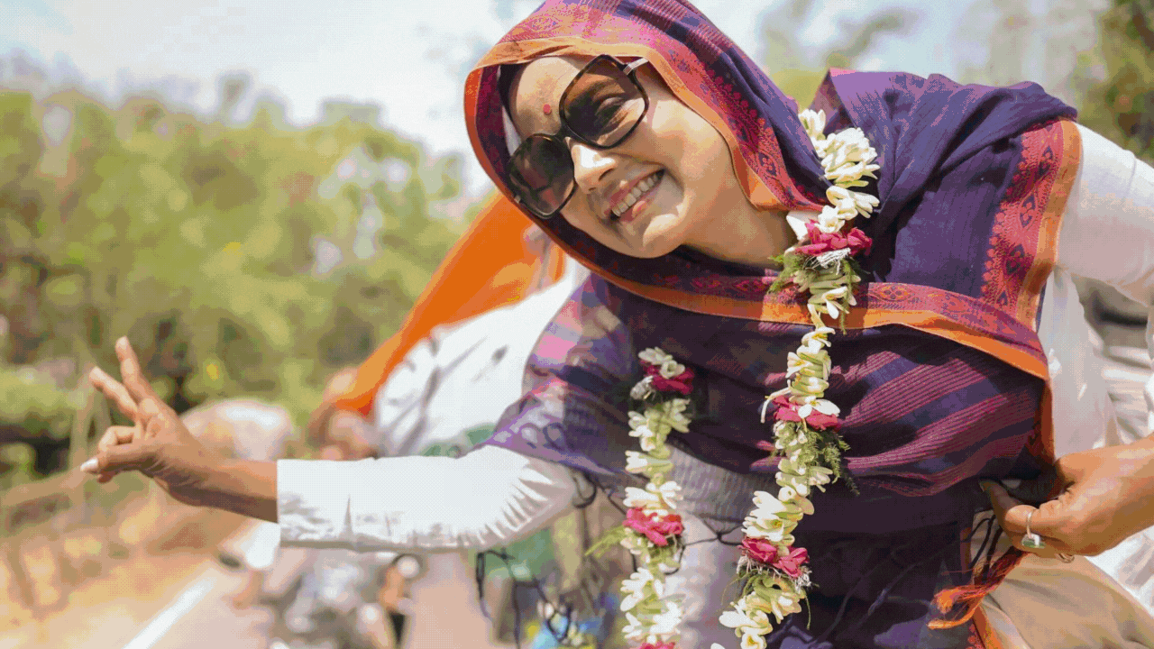 Mahua Moitra in a rush… to get back to Parliament from Krishnanagar