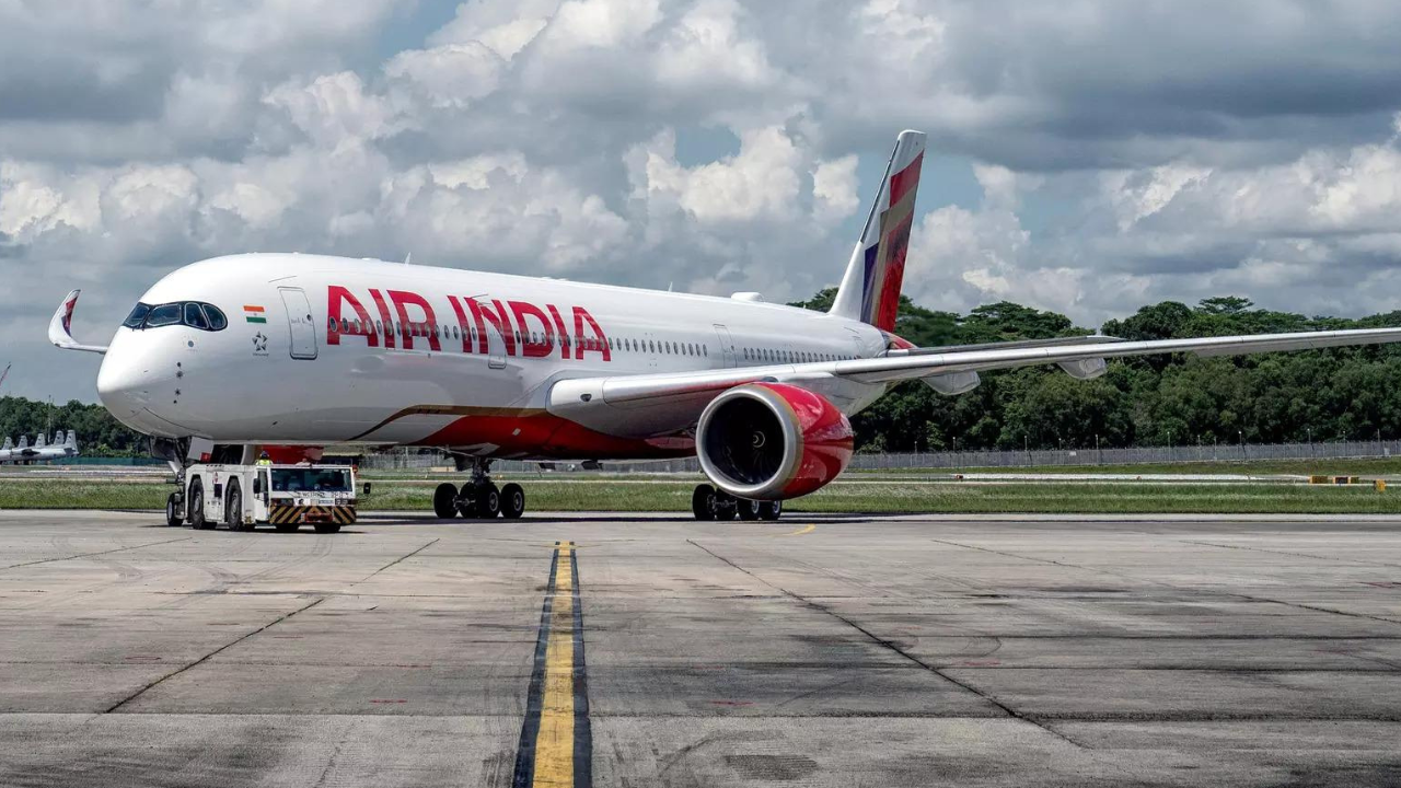 Suspected fire in AC unit forces Air India to make emergency landing Suspected fire in AC unit forces Air India to make emergency landing