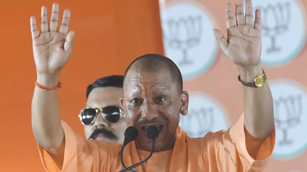 Aurangzeb’s soul has crept into Congress: Yogi Adityanath Aurangzeb’s soul has crept into Congress: Yogi Adityanath