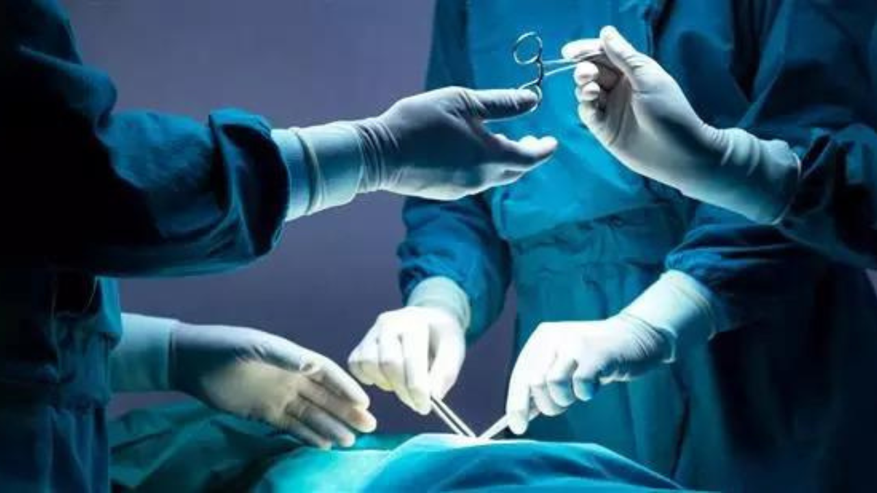 Wrong implant inserted during arm surgery, says Kerala man Wrong implant inserted during arm surgery, says Kerala man