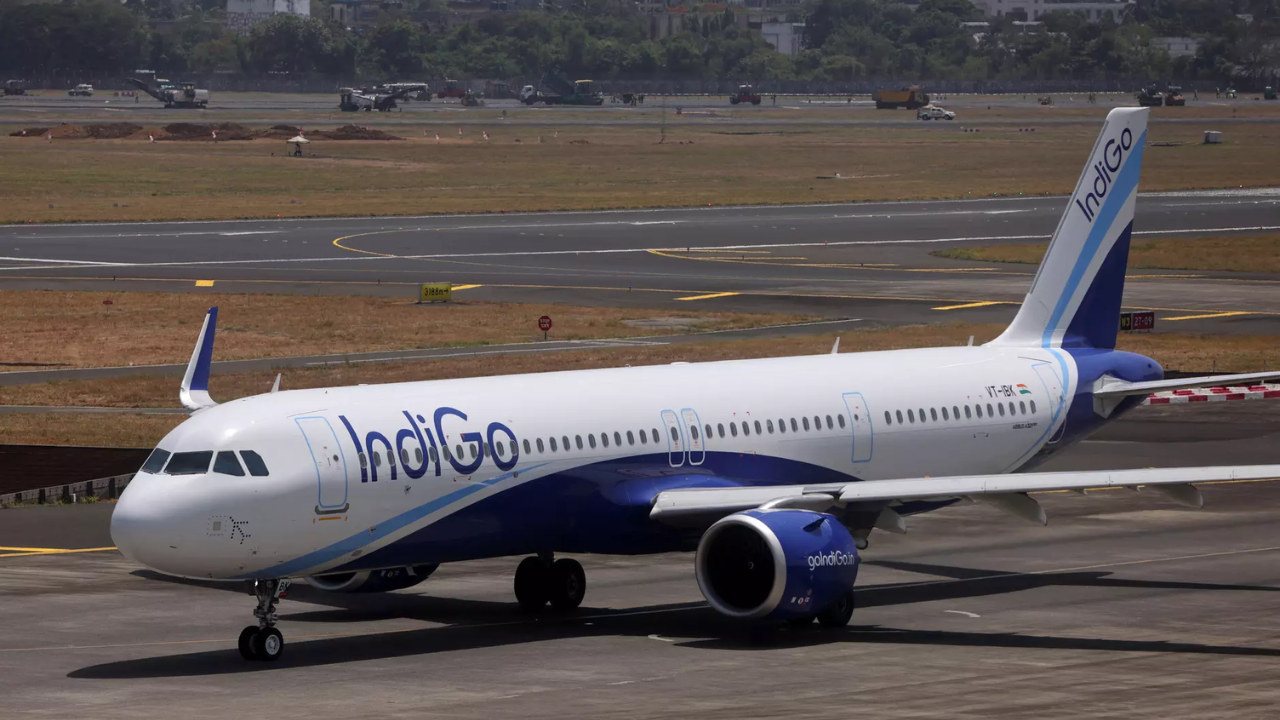 IndiGo flight returns to drop ‘extra’ passenger standing in plane IndiGo flight returns to drop ‘extra’ passenger standing in plane
