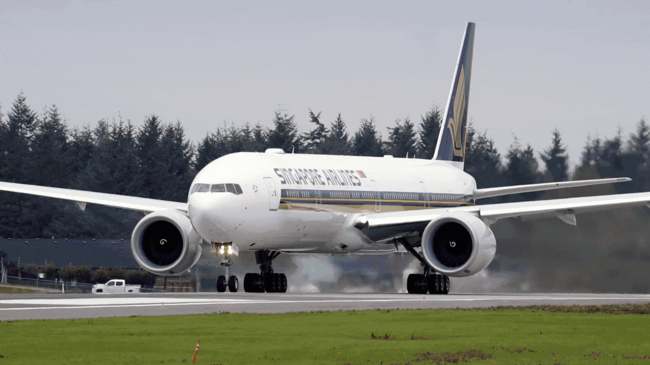 Turbulence-hit Singapore Airlines flight dropped 6,000 feet in just 3 minutes Turbulence-hit Singapore Airlines flight dropped 6,000 feet in just 3 minutes