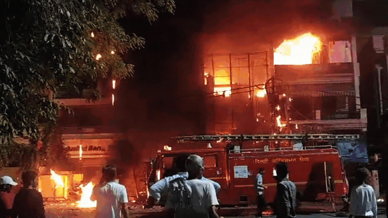 Locals recording video, low-hanging wires: Key challenges in dousing Delhi hospital blaze