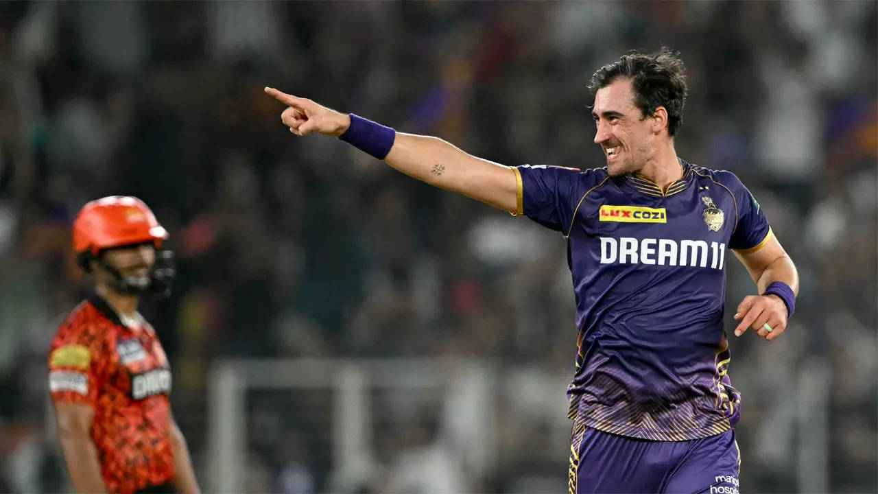 Internet lauds Gambhir: ‘Called him a mad man but…’