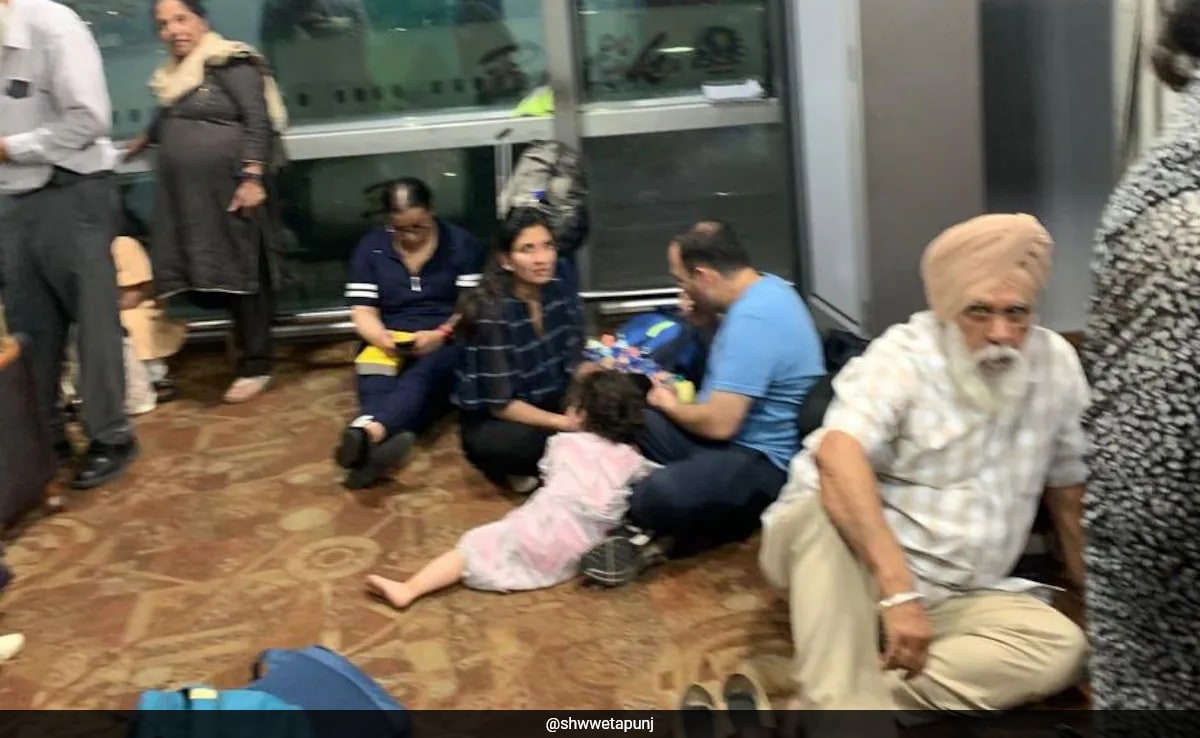 Air India Flight 8 Hours Late, People Fainted With No AC, Say Passengers