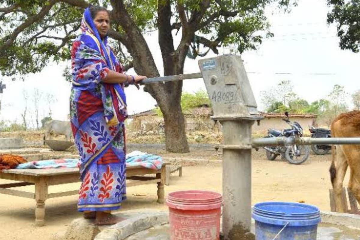 Sonbhadra Ground Report: Contaminated Water Plagues Villages, Issue Remains Ignored This Election