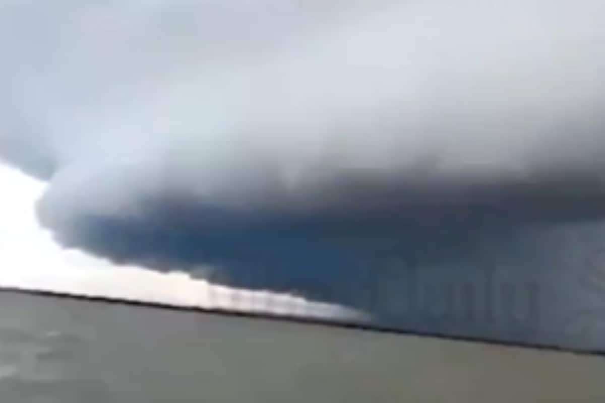 Terrifying Visuals: Cyclone ‘Remal’ Makes Landfall On Bangladesh, India, Leaving Millions Without Power