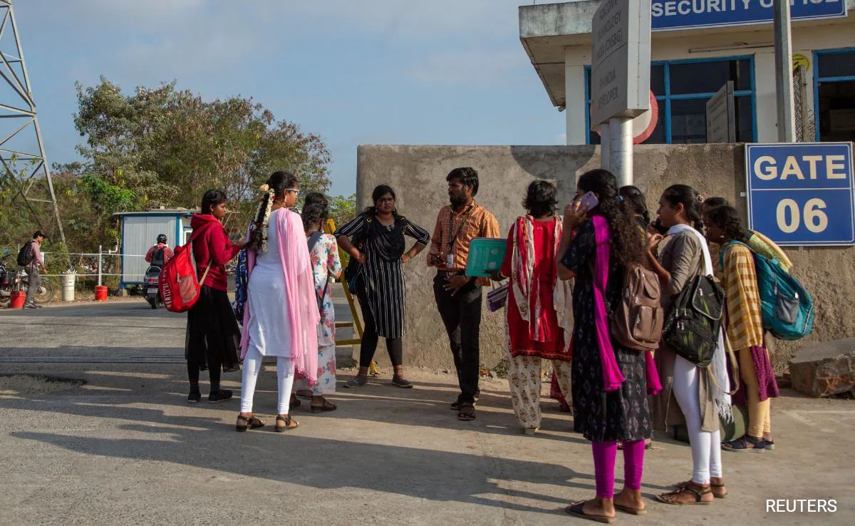 Foxconn Doesn’t Hire Married Women At Chennai Plant? Centre Seeks Report