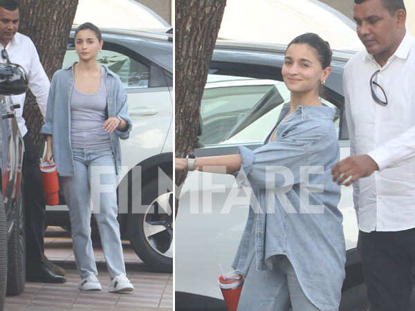 Photos: Alia Bhatt gets clicked at Sanjay Leela Bhansaliâs home