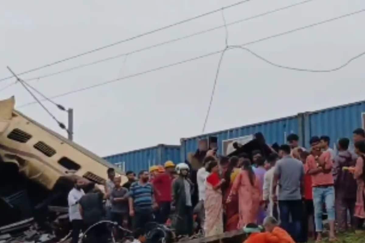 Kanchanjunga Express Accident: Nirmaljote Villagers Call Off Bakrid Celebrations To Rescue Survivors