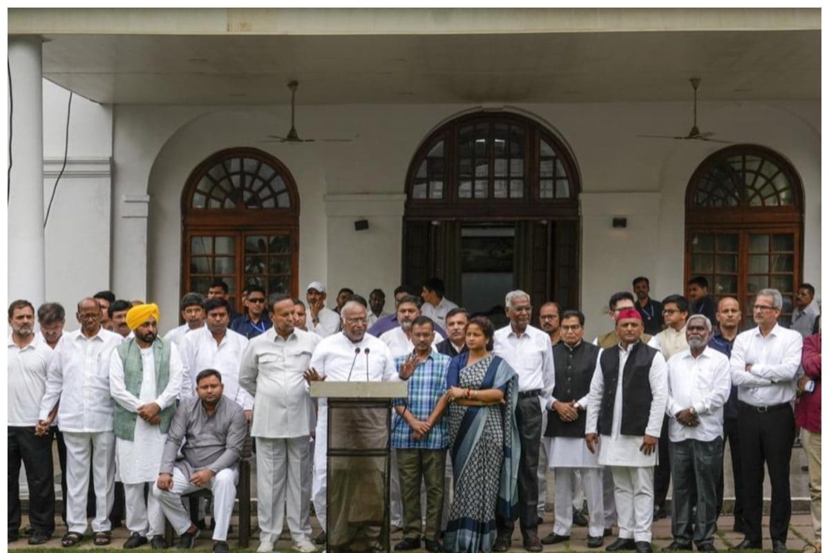Will Opposition Pick A Deputy Speaker Nominee Too? Big INDIA Bloc Huddle Tonight At Kharge’s Residence