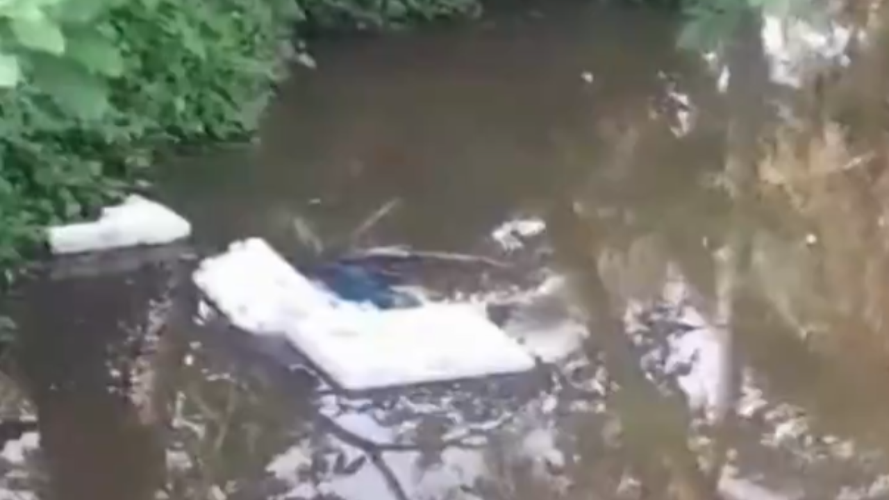 Sporadic incidents of violence mar final phase of voting in Bengal