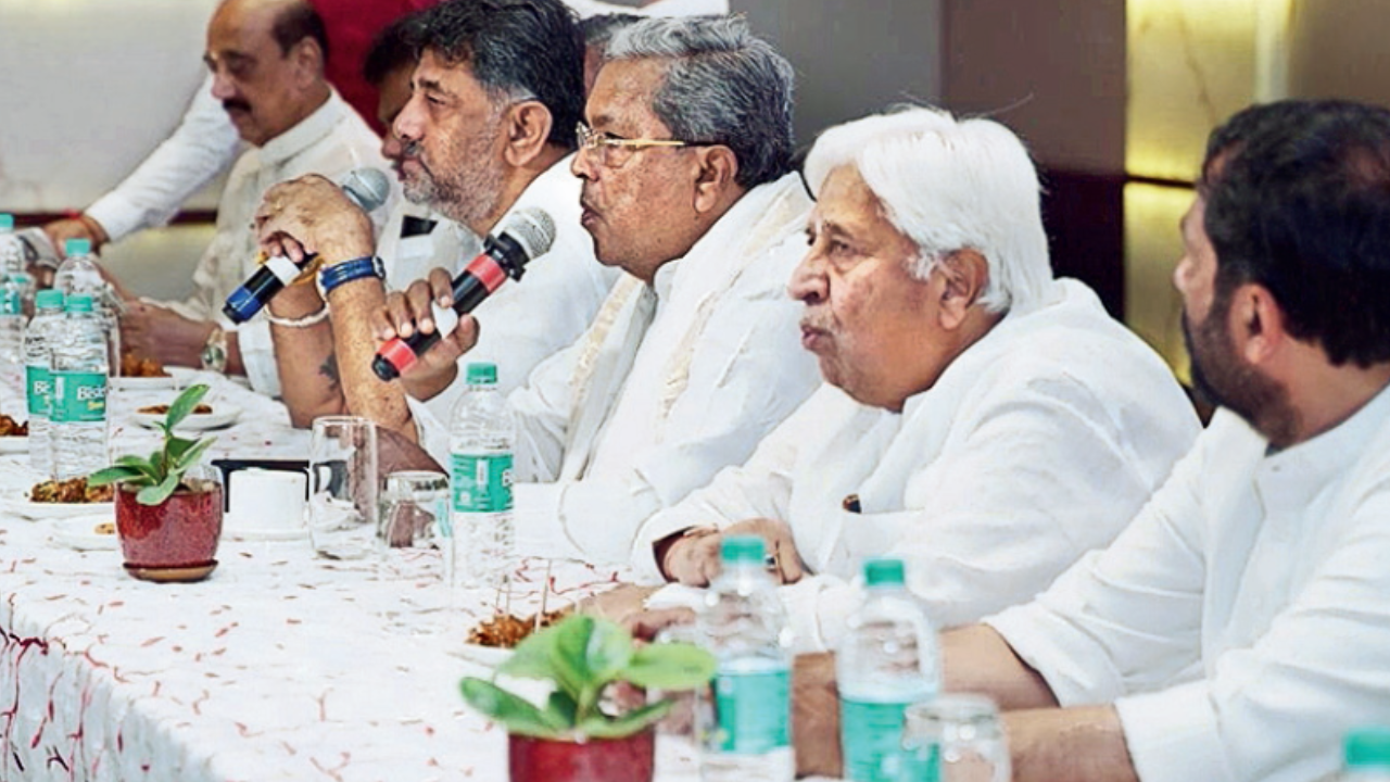 On eve of LS poll results, Congress wary of moves to topple govt