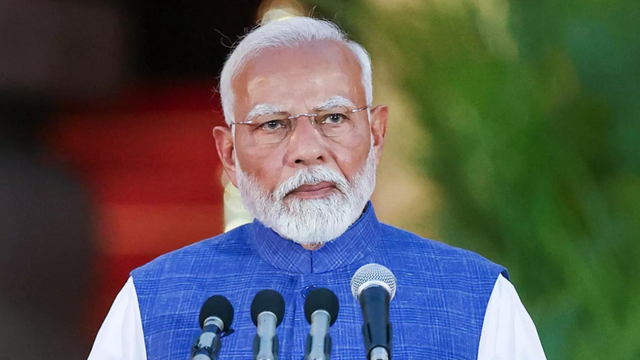 Remove ‘Modi Ka Parivar’ from your handles: Why PM Modi has made the request