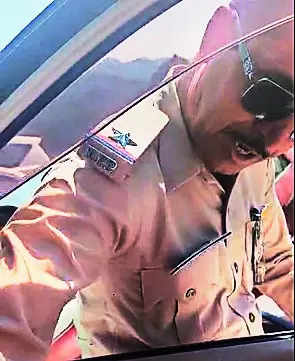 Kangana incident: Sikh cop gets rough treatment in Himachal