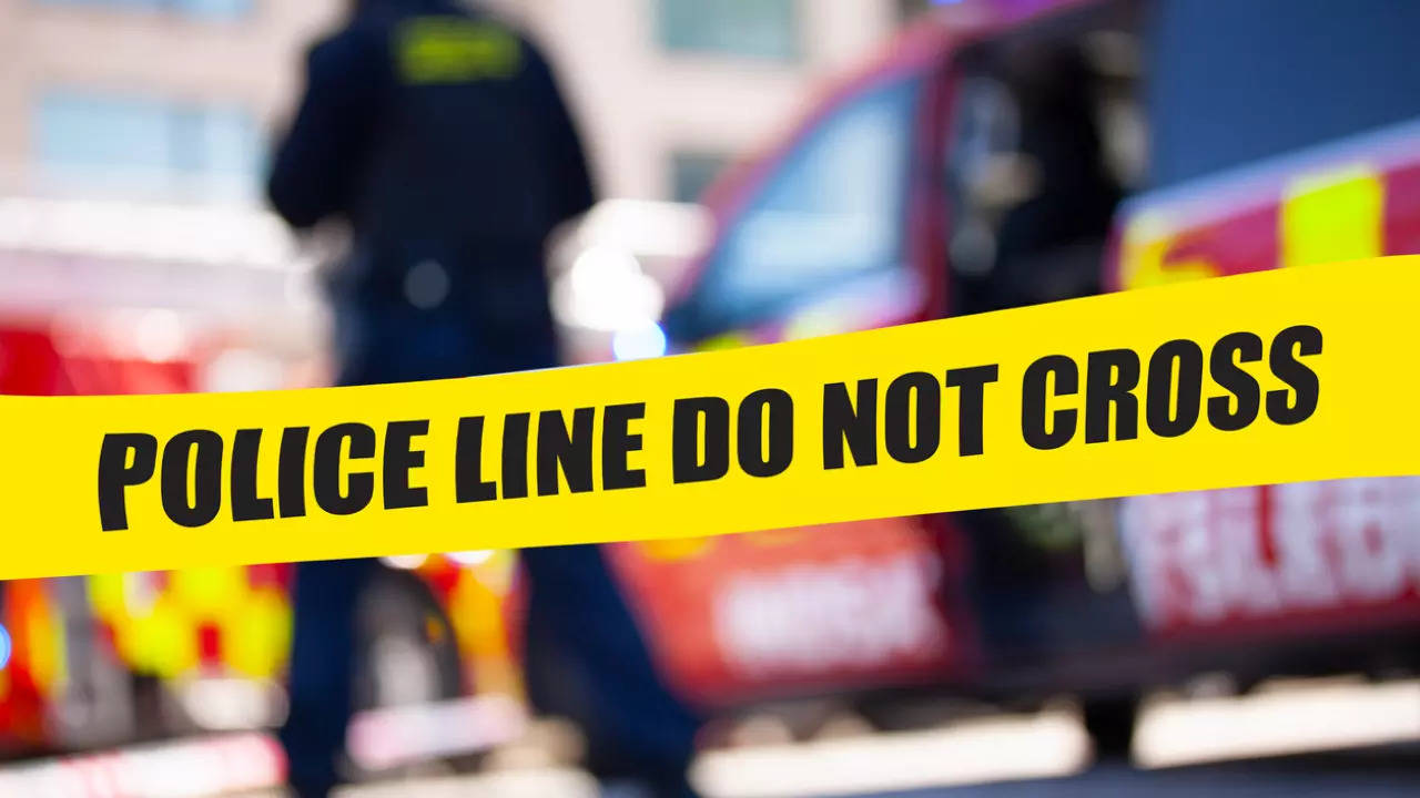 2 killed and 6 wounded in shooting during Juneteenth celebration in Texas