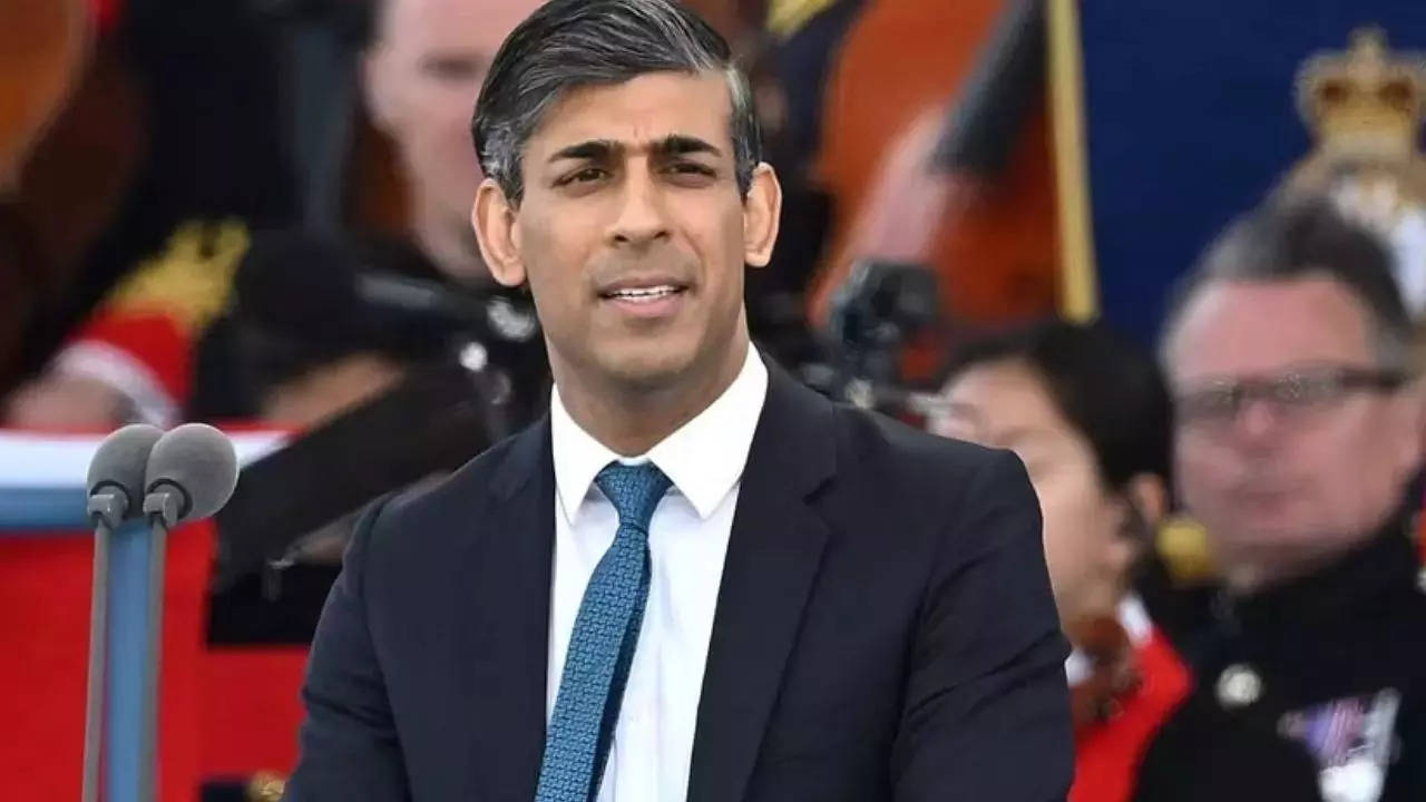 Will Rishi Sunak relocate to his .2 million beach home in California if he loses UK polls?