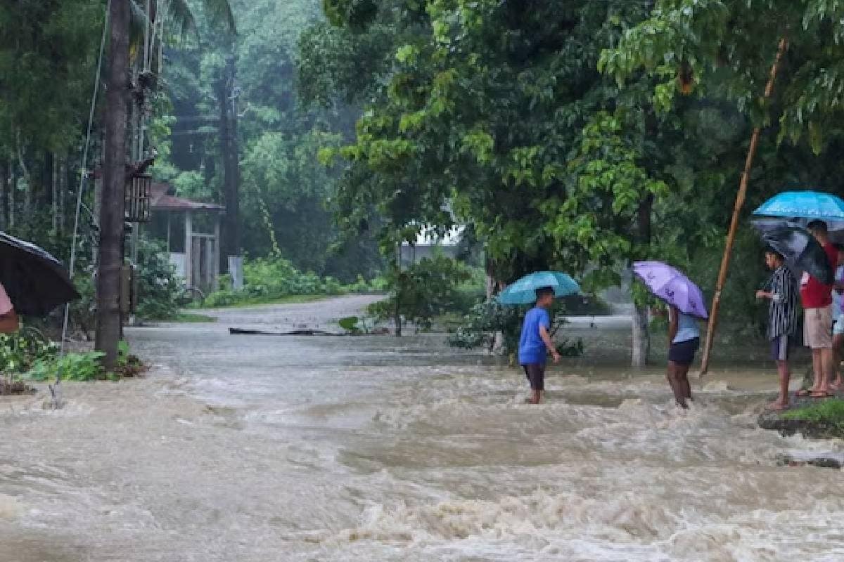 Arunachal: Cloudburst in Itanagar Triggers Landslides, Flood-like Situation