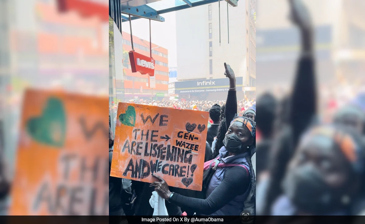 Barack Obama’s Half-Sister Among Protesters Tear-Gassed In Kenya: Report