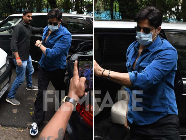 Sidharth Malhotra snapped looking dapper as ever in the city