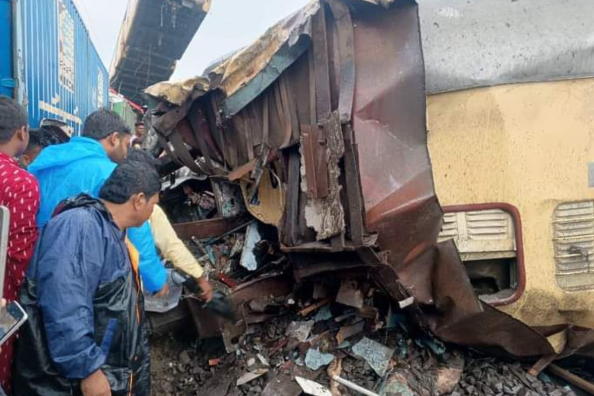News18 Afternoon Digest: Kanchanjunga Express Accident; Nikhil Gupta’s Extradition And Other Top Stories