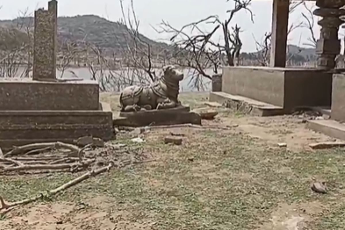 In Telangana, Temple ‘Resurfaces’ After Being Under Water For Years