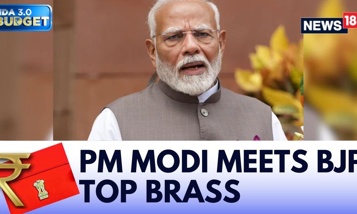 PM Modi Meets Senior BJP Leaders Like Amit Shah, JP Nadda And Others In The Parliament | News18