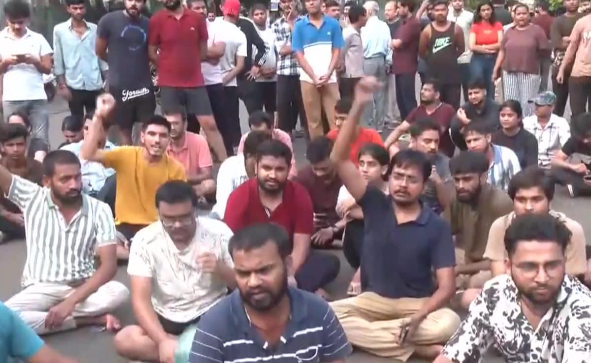 Delhi Basement Deaths Spark Massive Students’ Protest, AAP-BJP Blame Game
