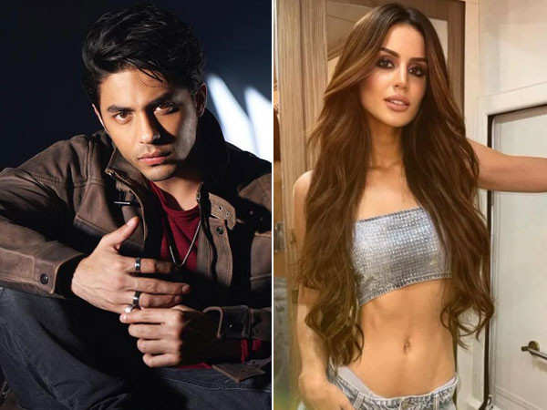 Watch: Aryan Khan parties with rumoured girlfriend Larissa Bonesi?