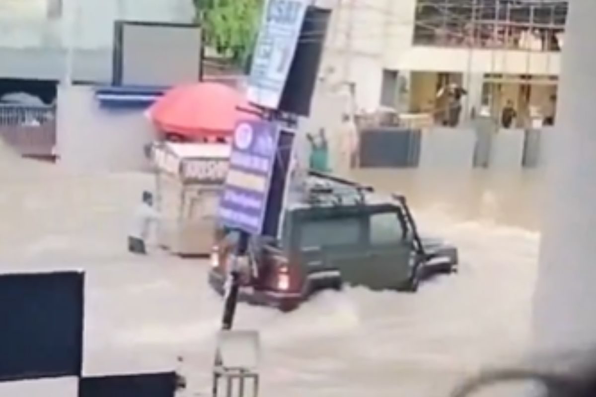 Video Shows The Moment Water Entered Into Coaching Center’s Basement Where 3 Students Drowned