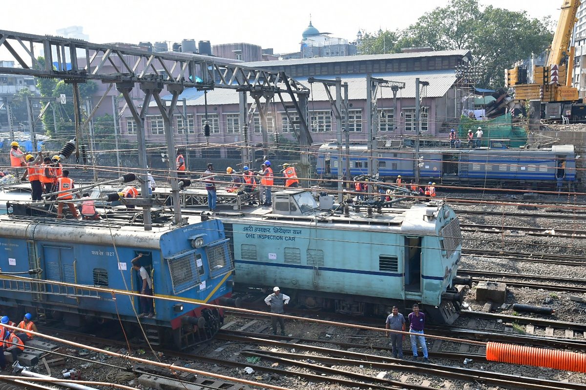 Central Railway To Implement 4-Hour Traffic, Power Block For Carnac Bridge Maintenance This Weekend