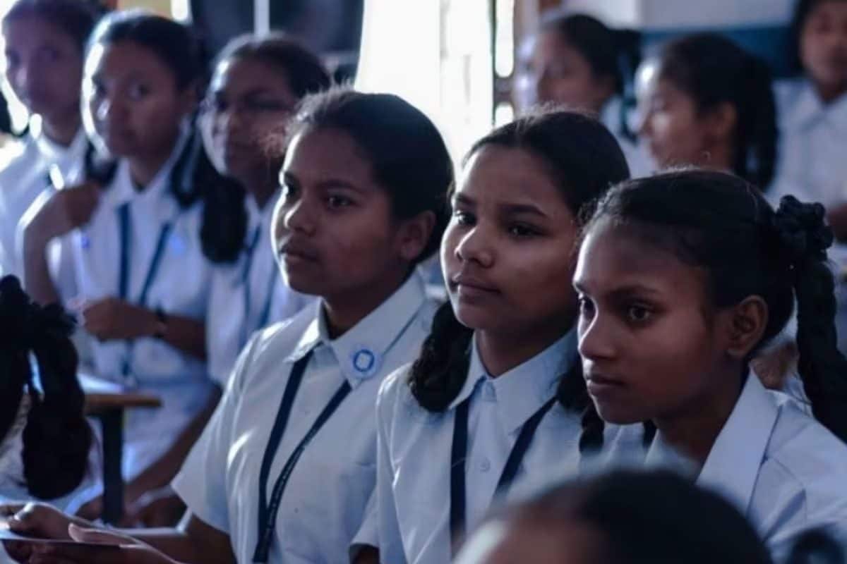 Reserve 25% Seats for Underprivileged, Schools Not Adhering to RTE Guidelines to Close Down: UP Govt