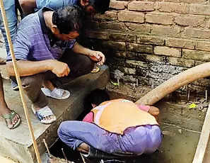 The search for missing boy in flooded drain: A father’s relentless quest