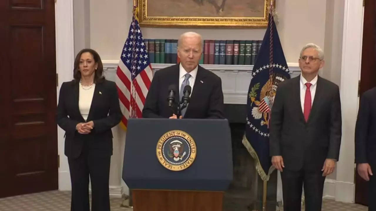 Biden calls for ‘unity’ as he orders independent inquiry into Trump shooting