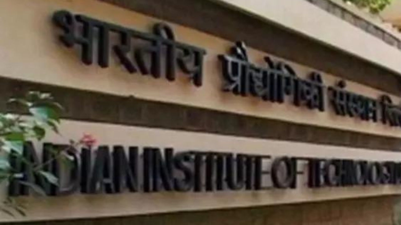 Brains trust: MP, SP, DM, CDO in UP’s Deoria all IITians